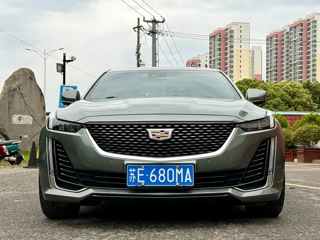 Купить Cadillac CT5