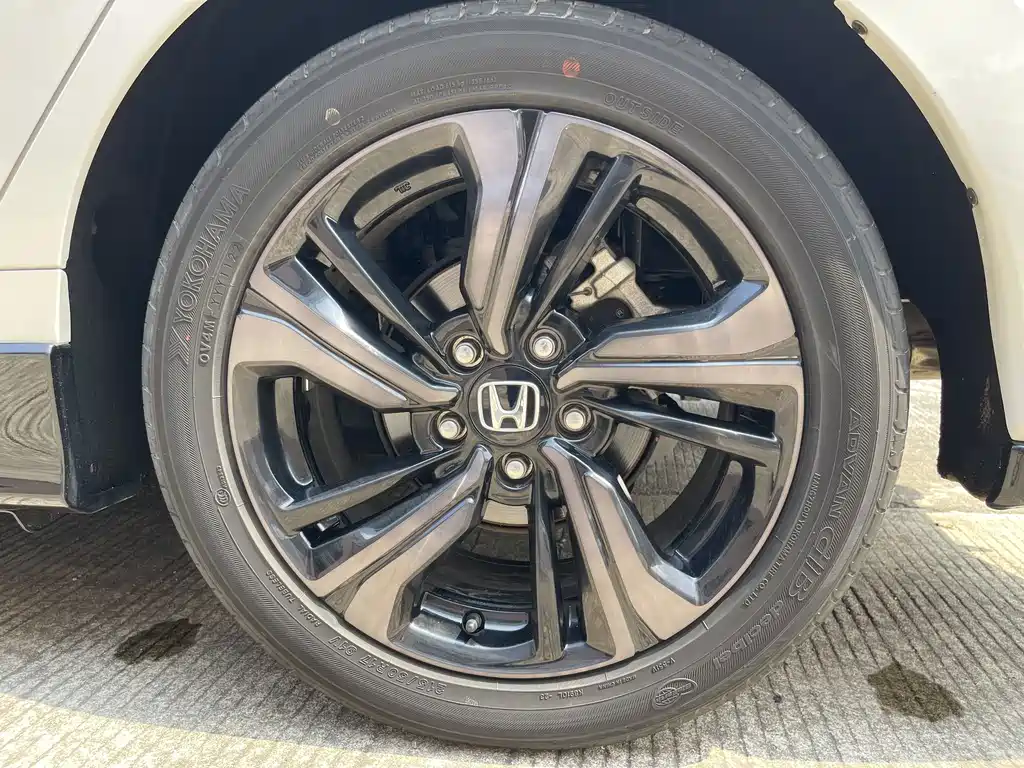 Honda Civic — миниатюра 18