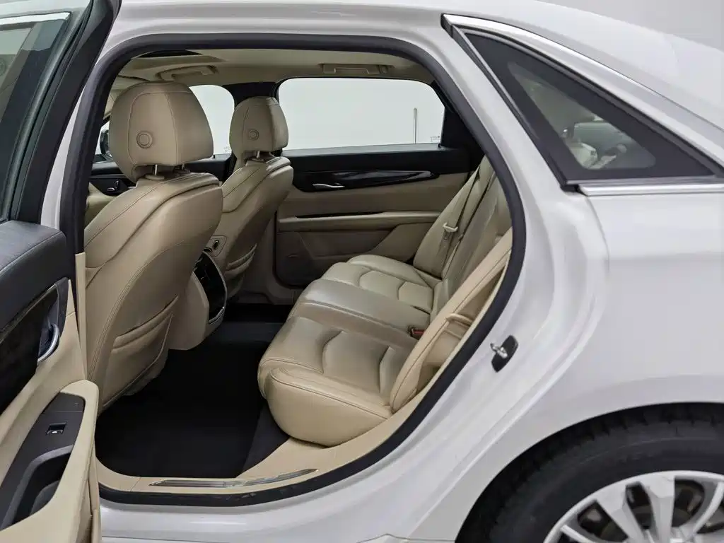 Cadillac CT6 — миниатюра 15