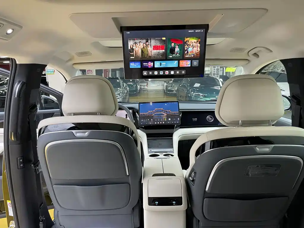 BYD Xia — миниатюра 7