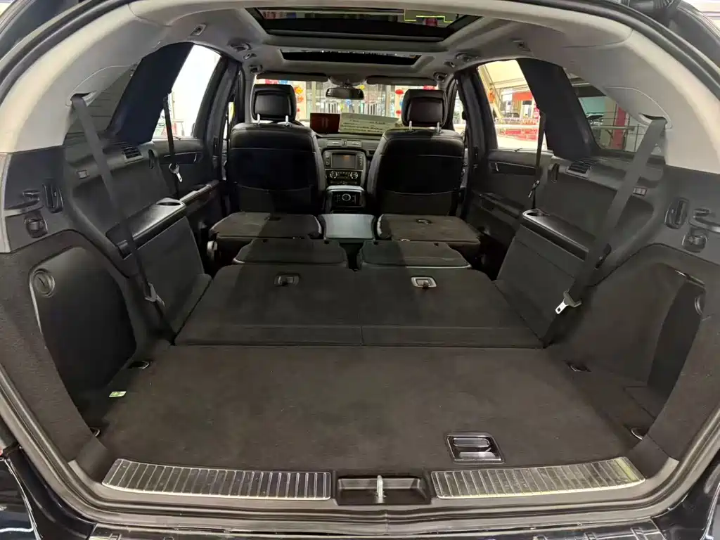 Mercedes-Benz R-Class — миниатюра 9