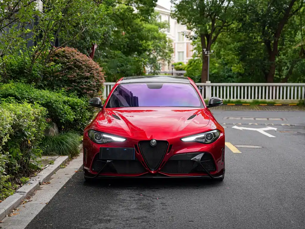 Alfa Romeo Giulia — миниатюра 10