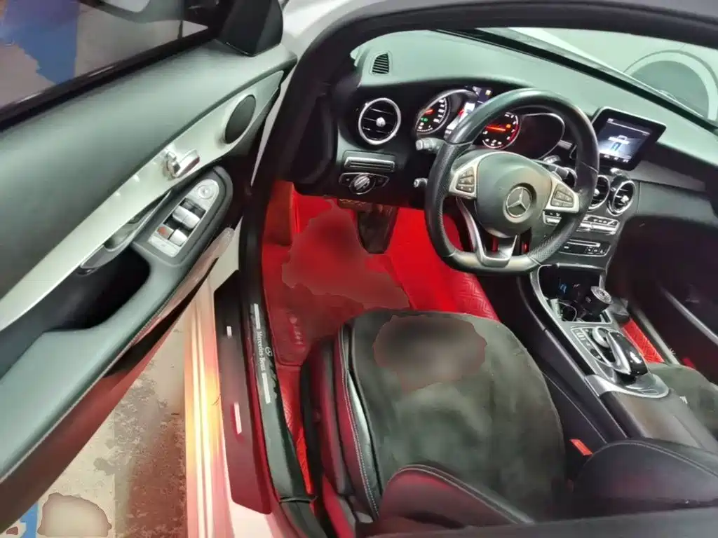 Mercedes-Benz C-Class — миниатюра 16