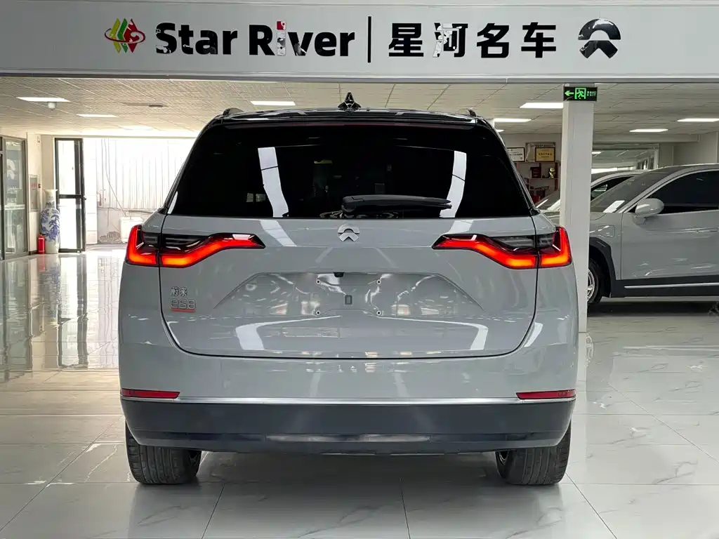 NIO ES8 — миниатюра 6