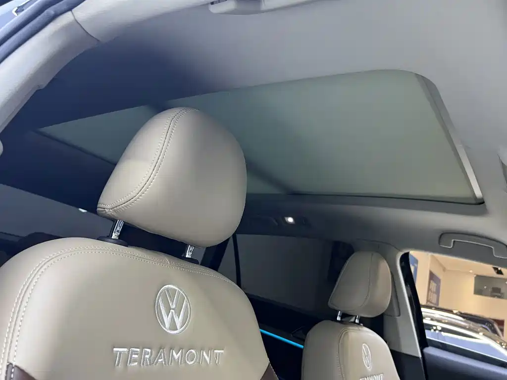 Volkswagen Teramont — миниатюра 25