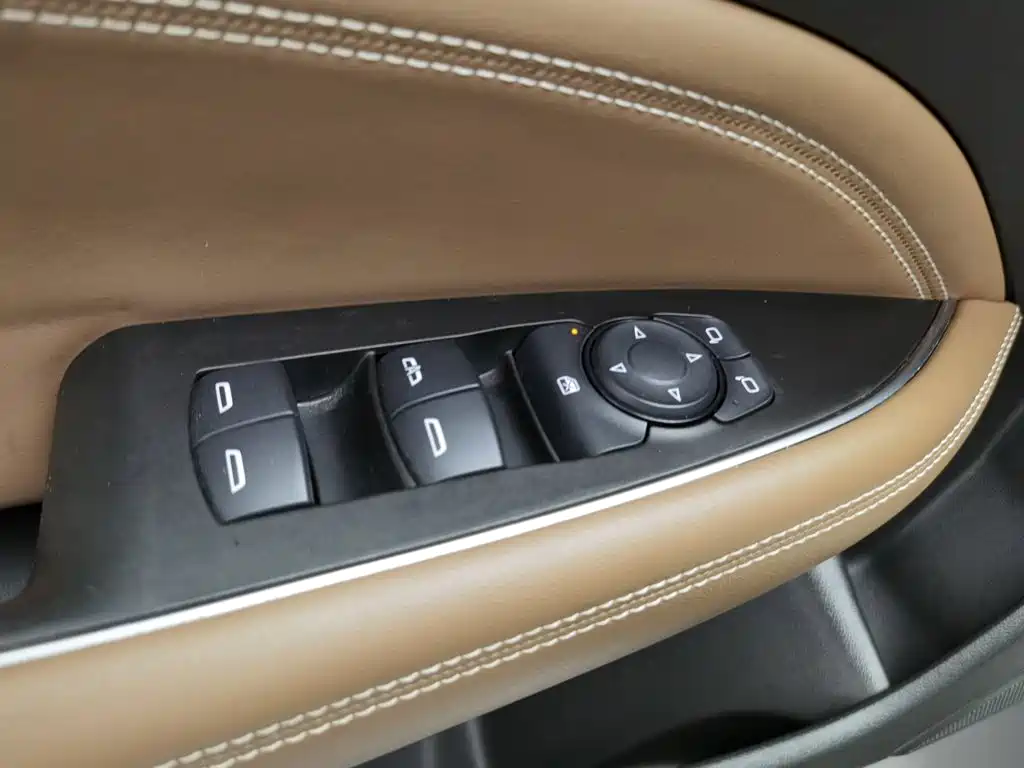 Buick Regal — миниатюра 9