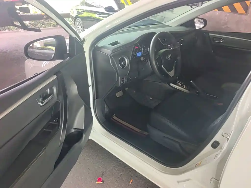 Toyota Corolla — миниатюра 16