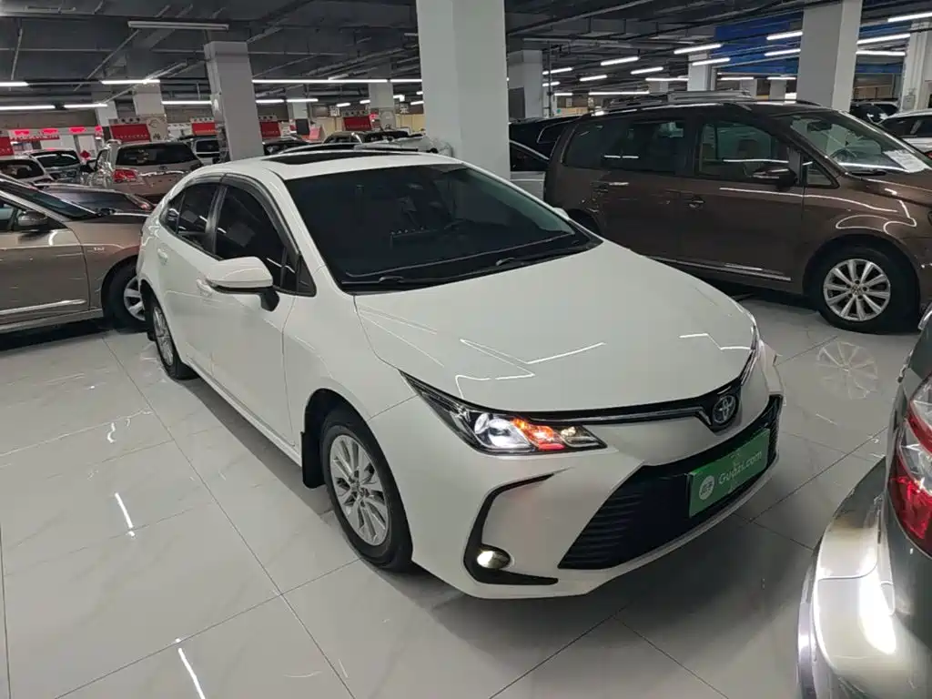 Toyota Corolla — миниатюра 4