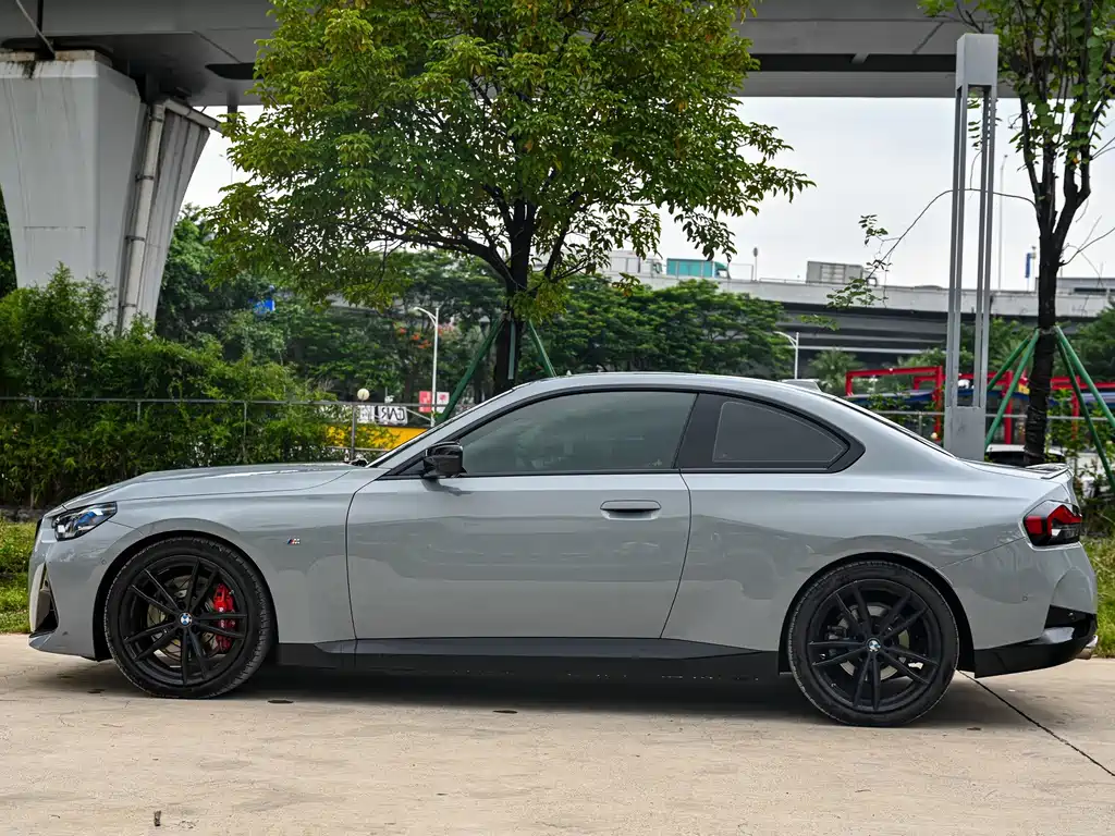 BMW 2 Series (Import) — миниатюра 3