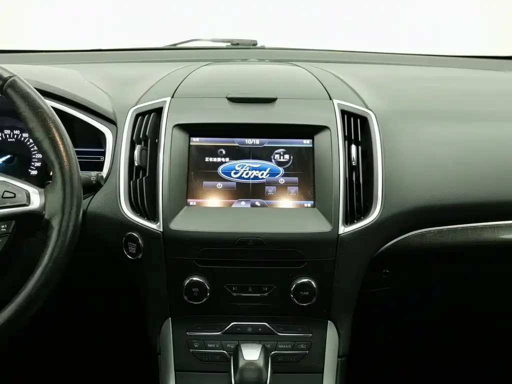 Ford Edge — миниатюра 12