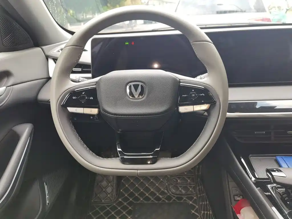 Changan Ruicheng PLUS — миниатюра 6