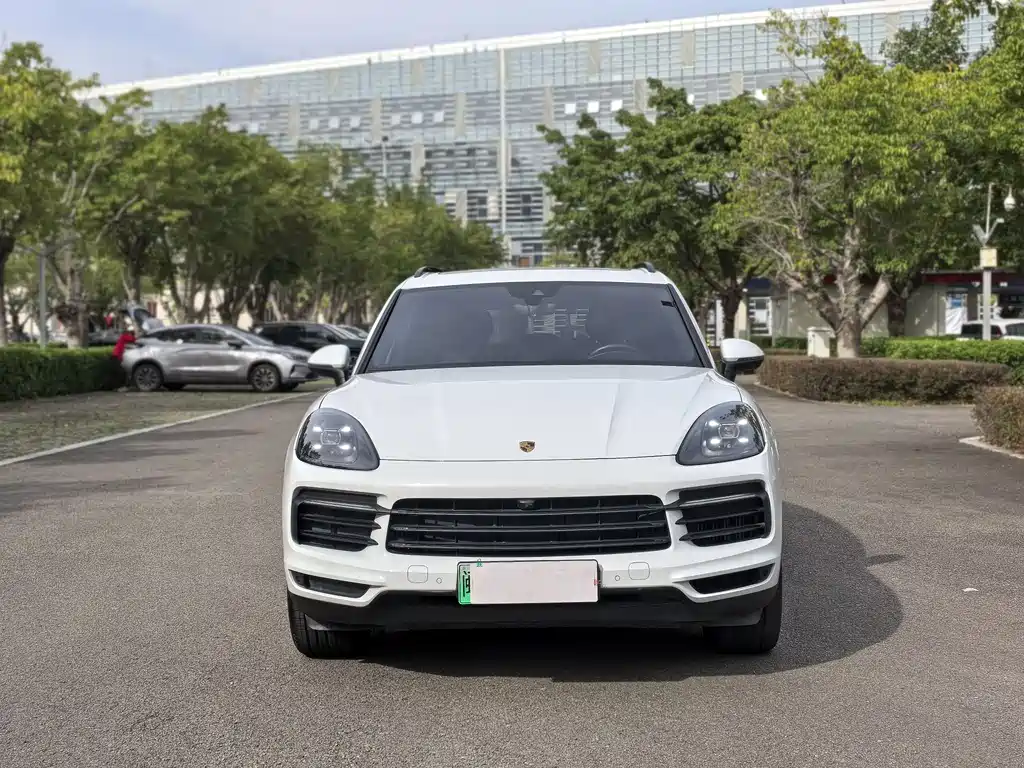 PORSCHE CAYENNE NEW ENERGY