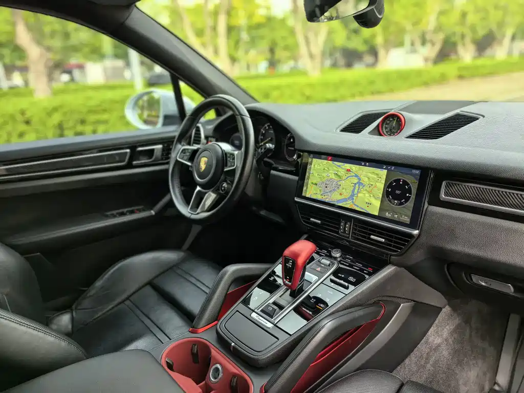 PORSCHE CAYENNE NEW ENERGY