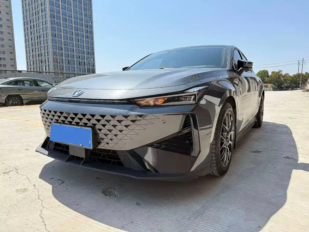 Купить Changan UNI-V