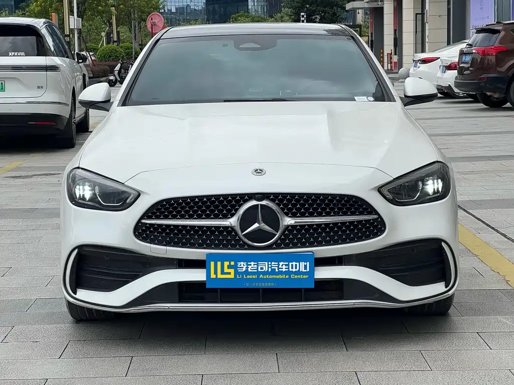 Mercedes-Benz C-Class — миниатюра 2