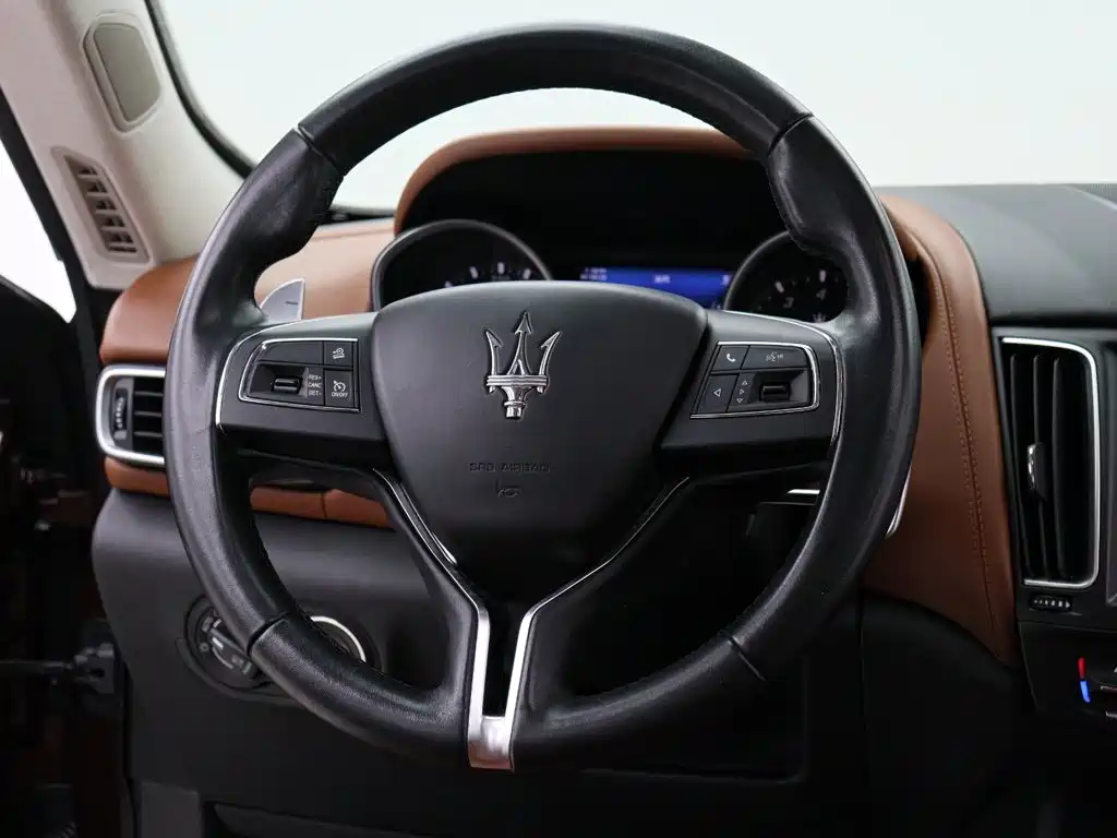 Maserati Levante — миниатюра 16