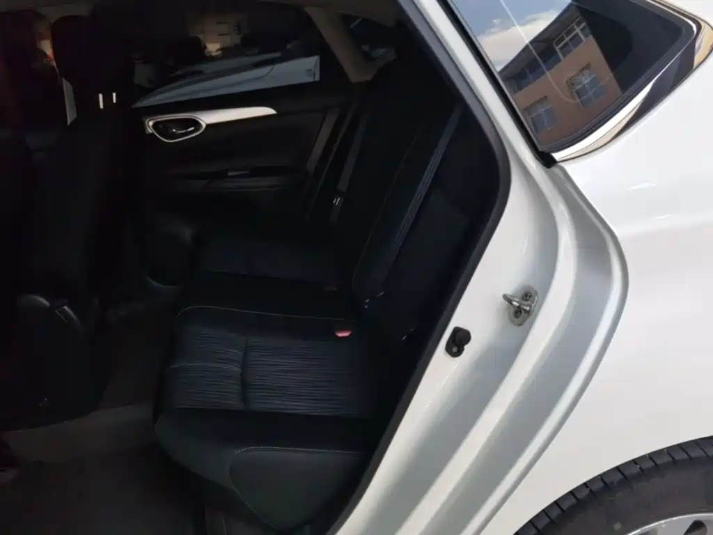 Nissan Sylphy — миниатюра 17