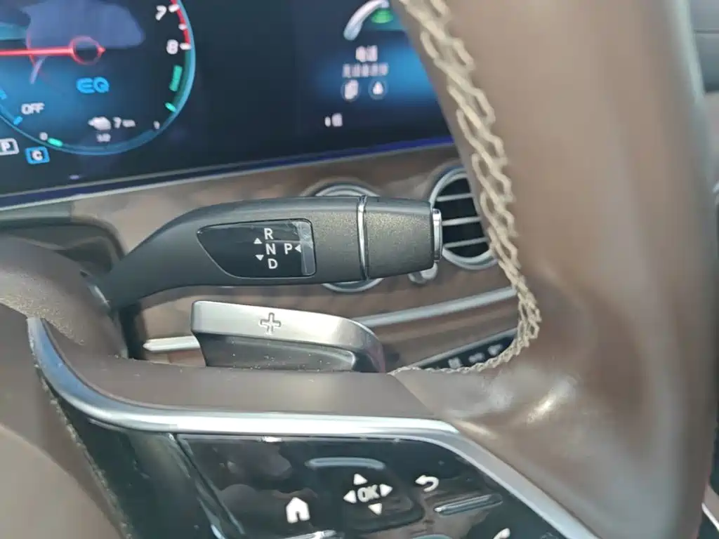 Mercedes-Benz E-Class New Energy — миниатюра 14