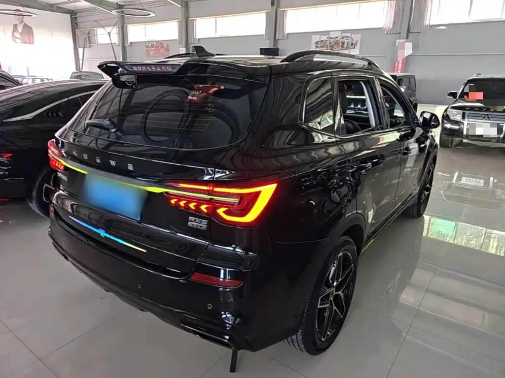 Roewe RX5 — миниатюра 7