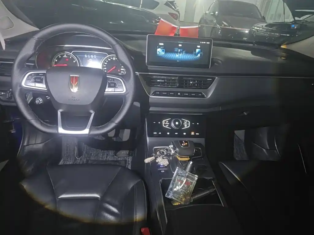 Hongqi Hongqi H5 — миниатюра 10