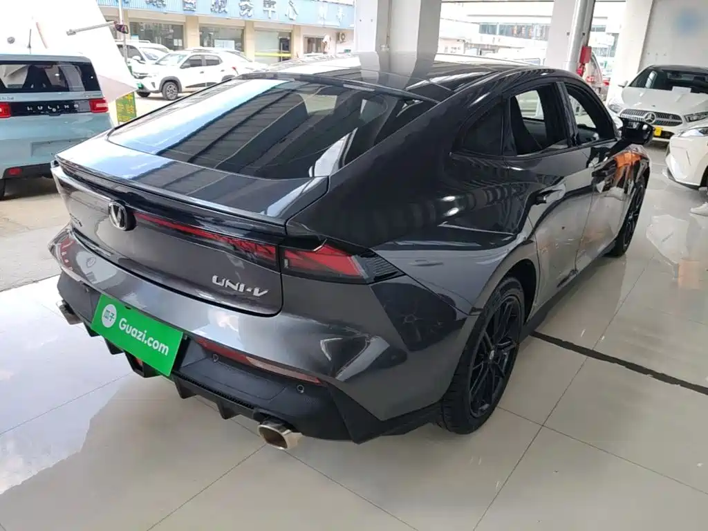 Changan UNI-V — миниатюра 7
