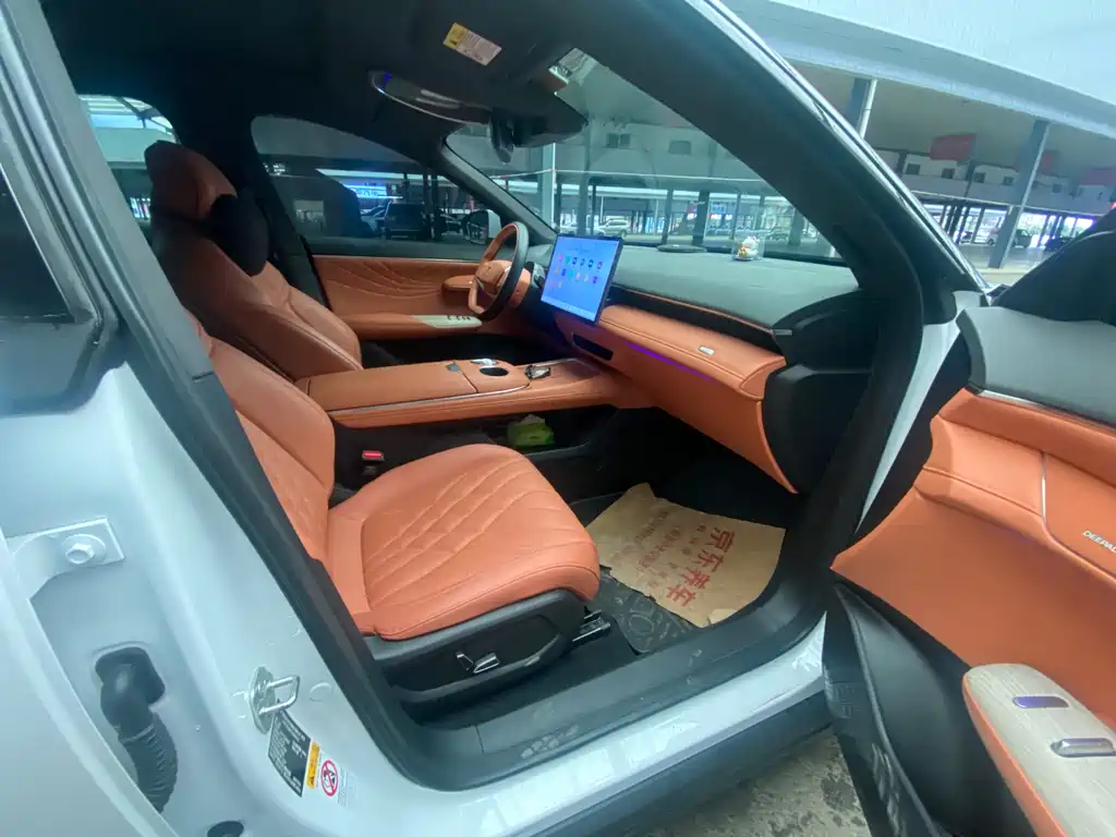 Changan Deepal DARK BLUE S07