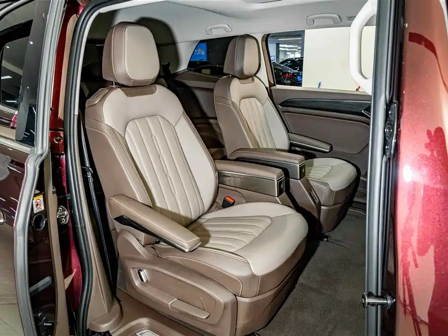 Volkswagen Viloran — миниатюра 24