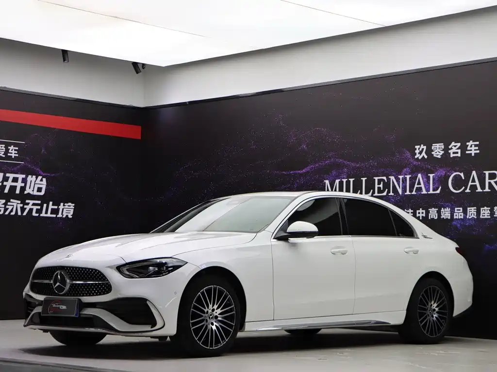 Mercedes-Benz C-Class — миниатюра 3
