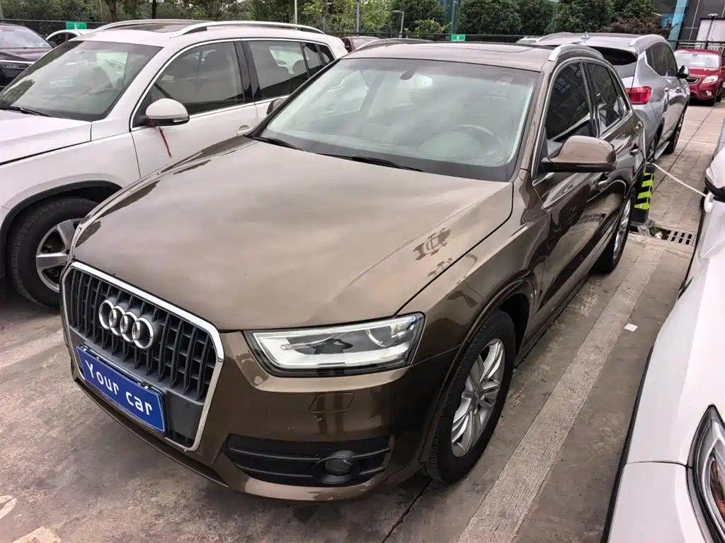 Купить Audi Q3