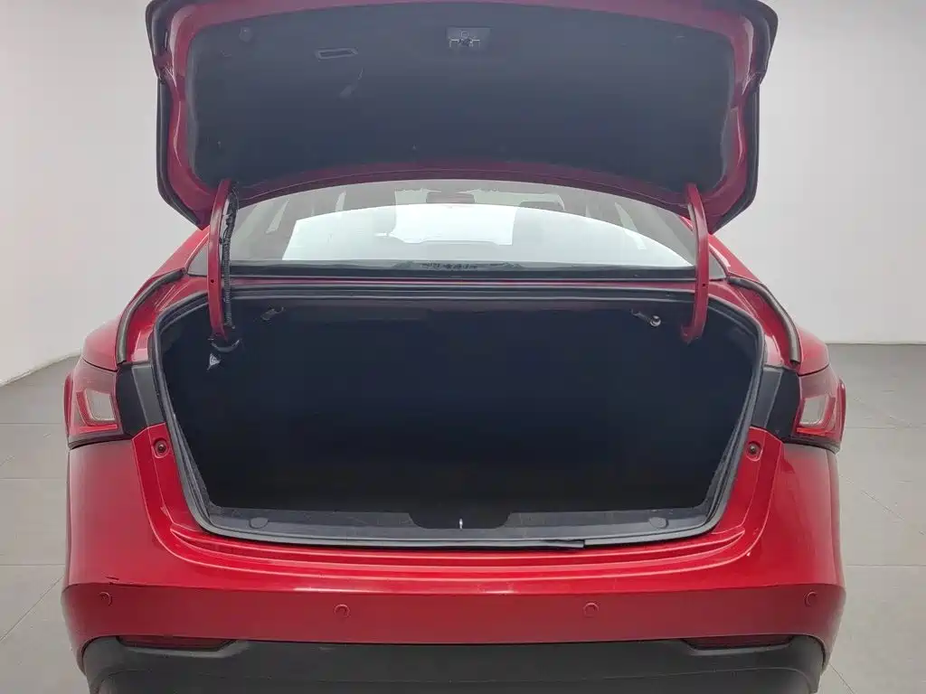 MG MG GT — миниатюра 16