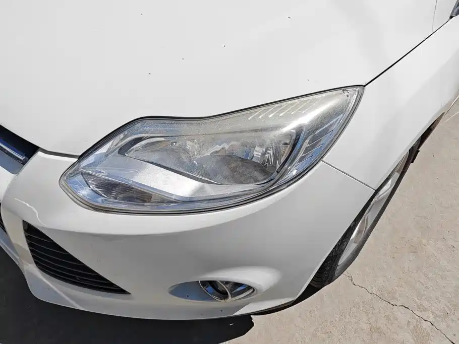 Ford Focus — миниатюра 5