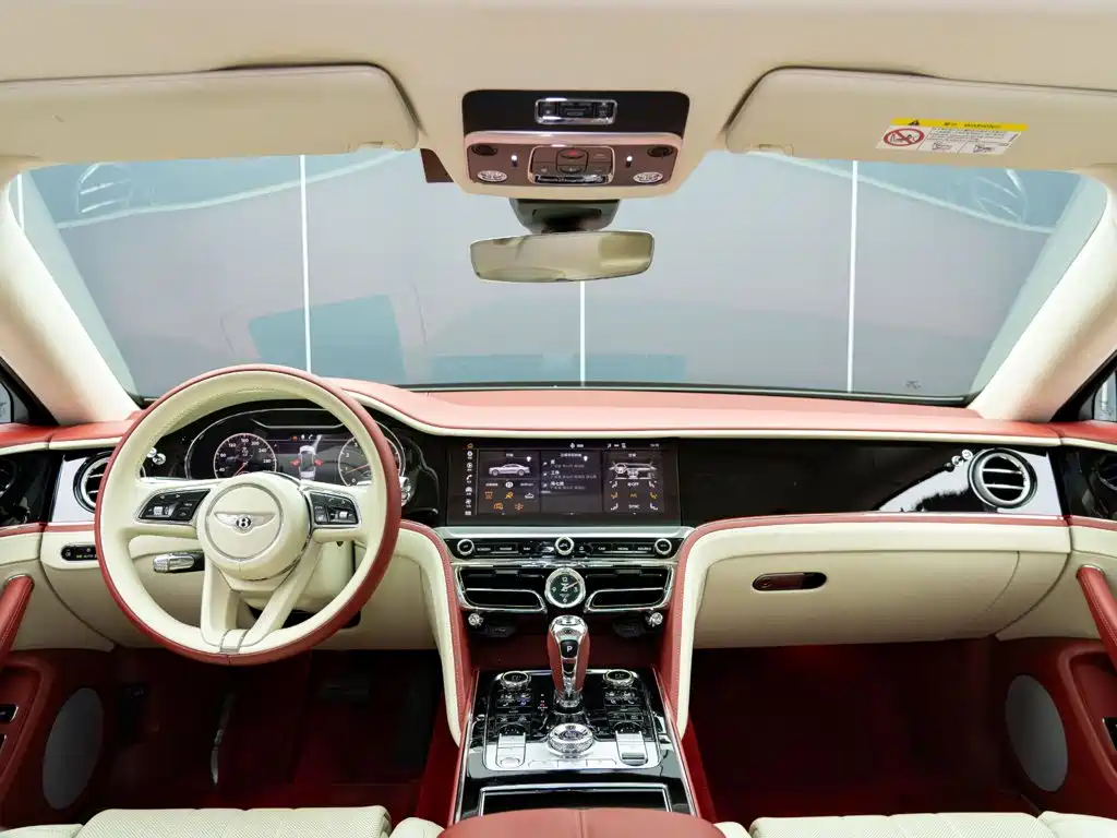Bentley Flying Spur — миниатюра 15