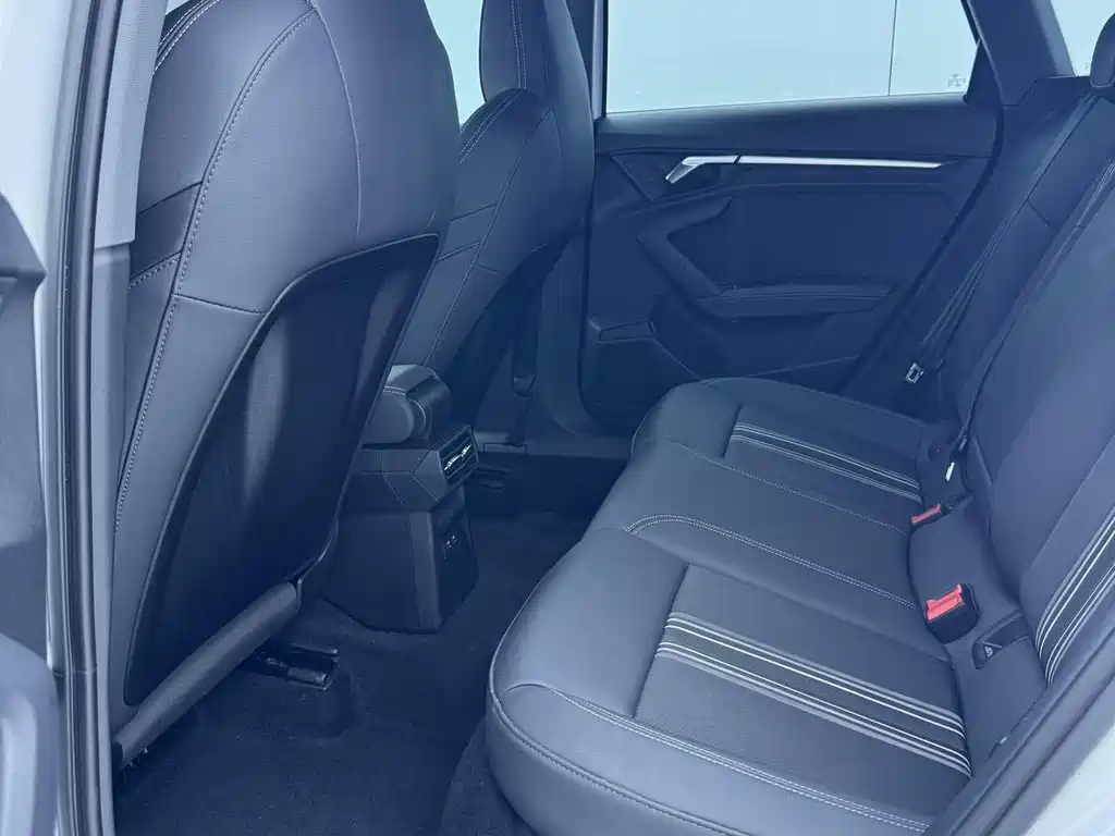 Audi A3 — миниатюра 16