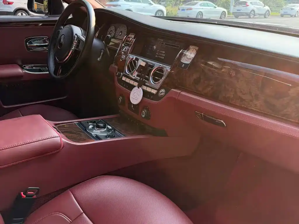 Rolls-Royce Ghost 2012 6.6T Long Wheelbase