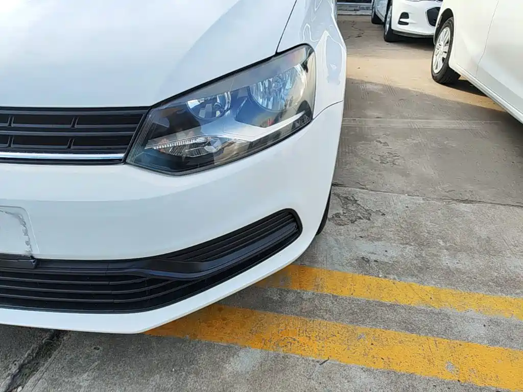 Volkswagen Polo — миниатюра 24