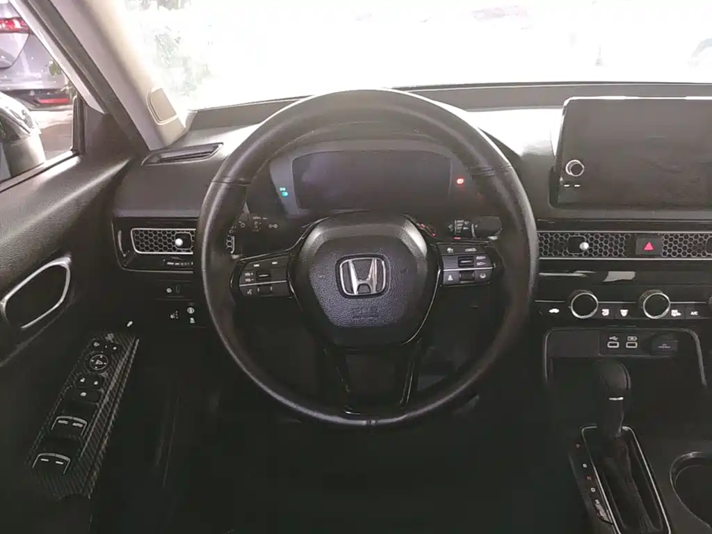 Honda Civic — миниатюра 11