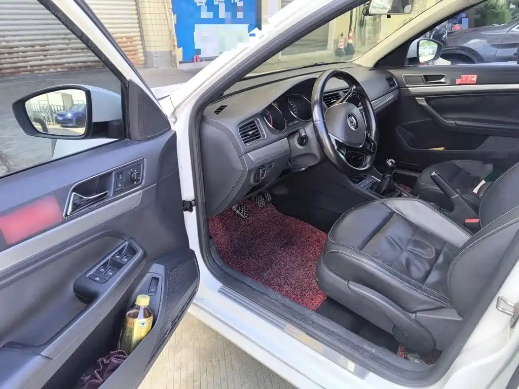 Volkswagen Lavida — миниатюра 12