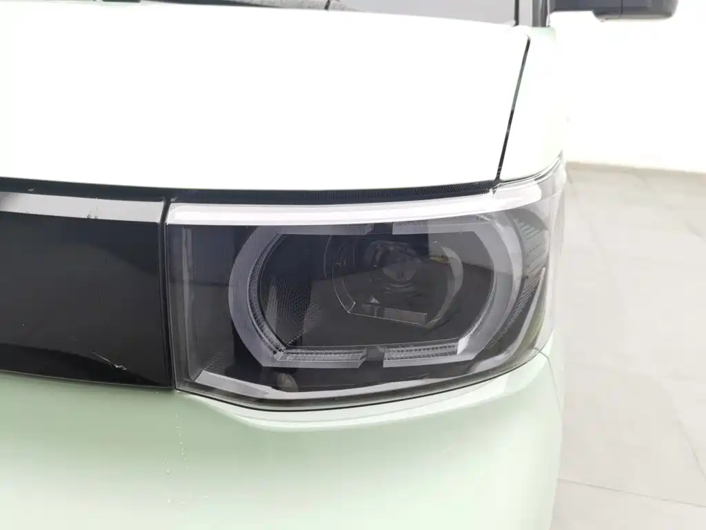 Wuling MINIEV — миниатюра 7