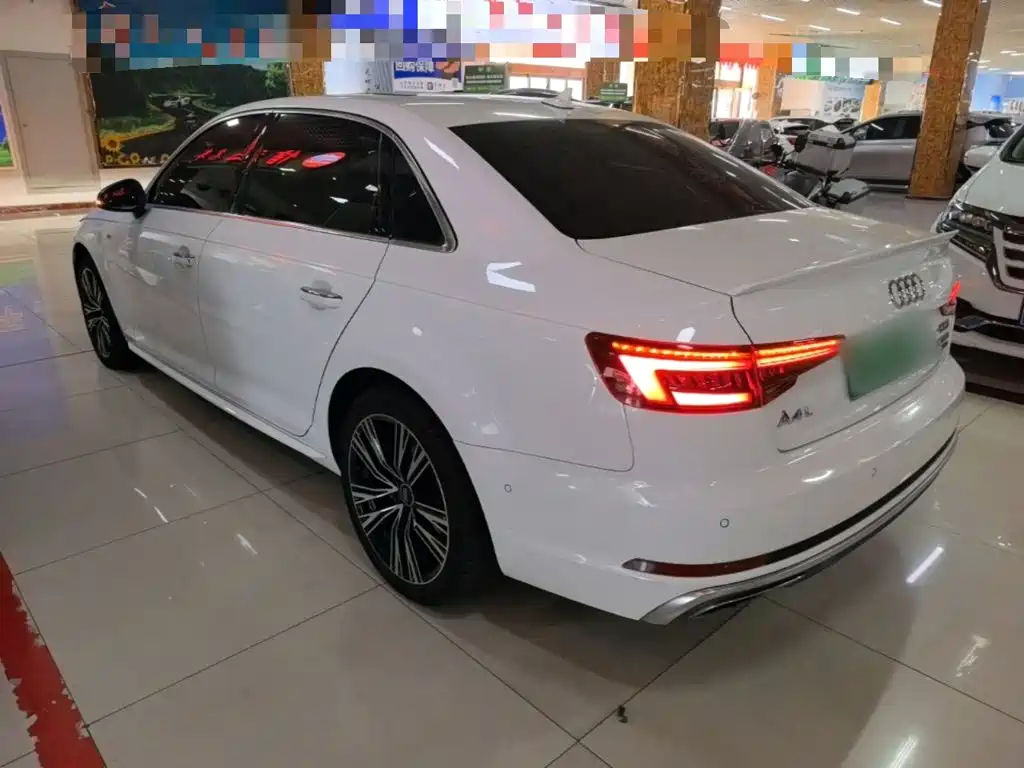 Audi A4L — миниатюра 5