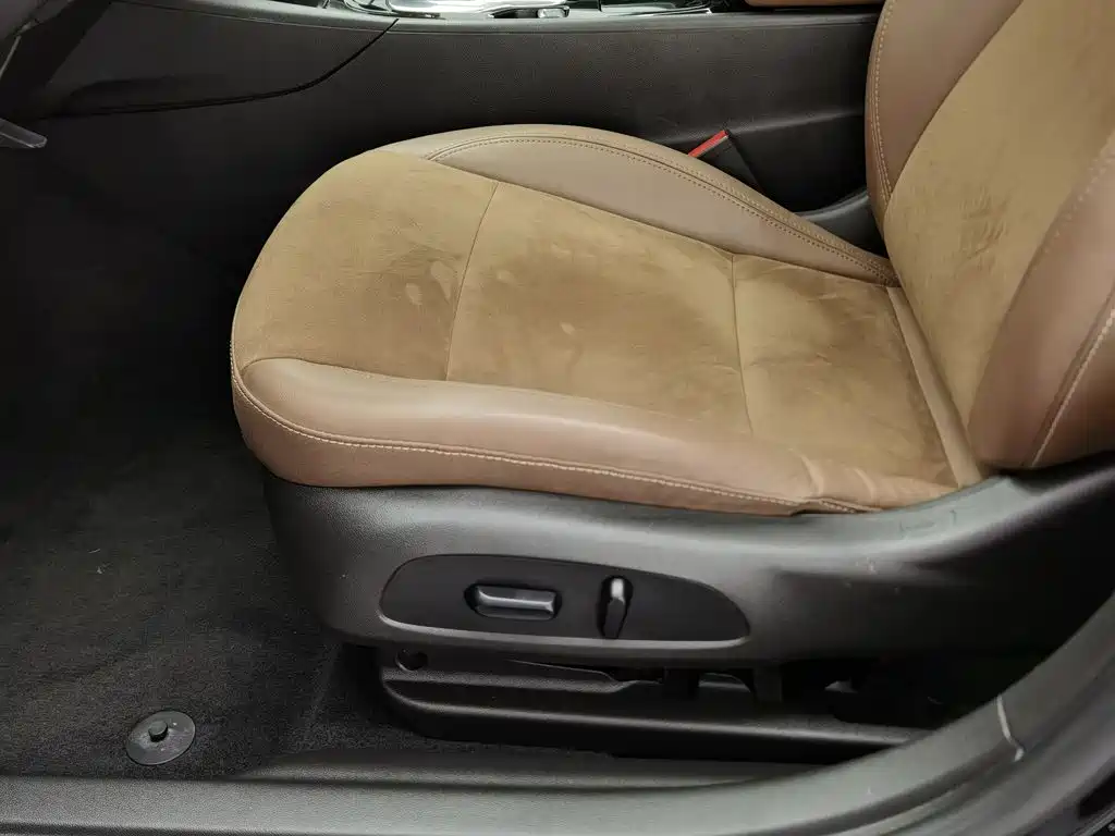 Buick Regal — миниатюра 20