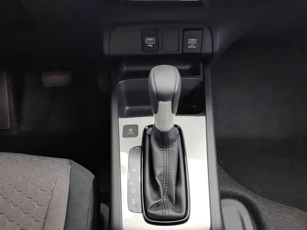 Honda Fit — миниатюра 13