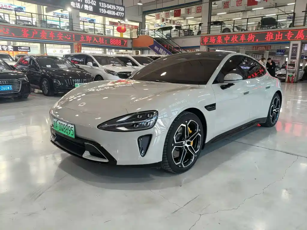 XIAOMI CAR XIAOMI SU7