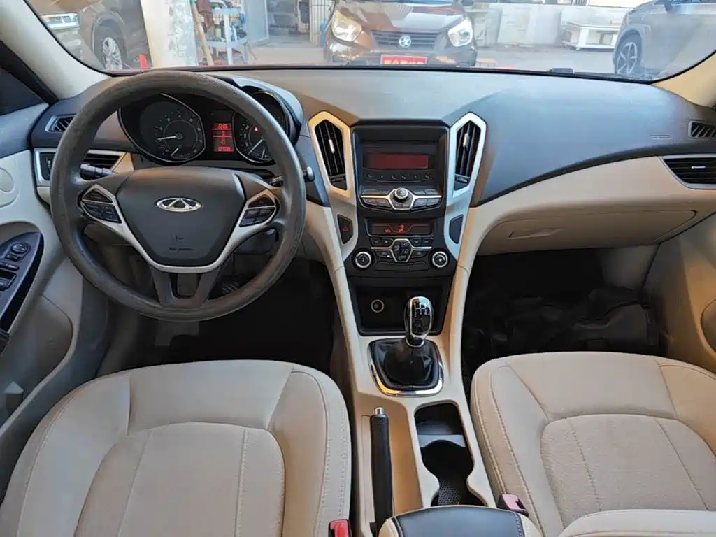 Chery Arrizo 7 — миниатюра 10