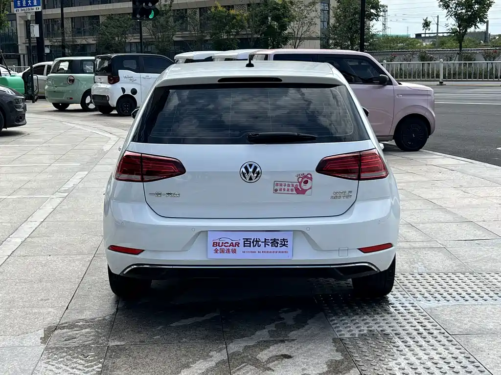 Volkswagen Golf — миниатюра 5