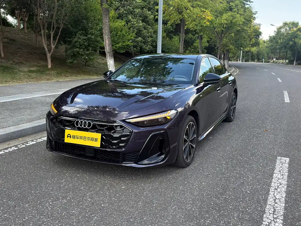 Audi A5L — миниатюра 3