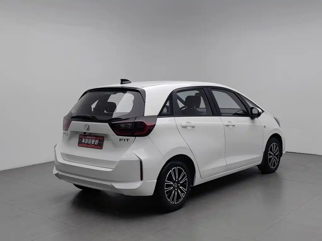 Honda Fit — миниатюра 2