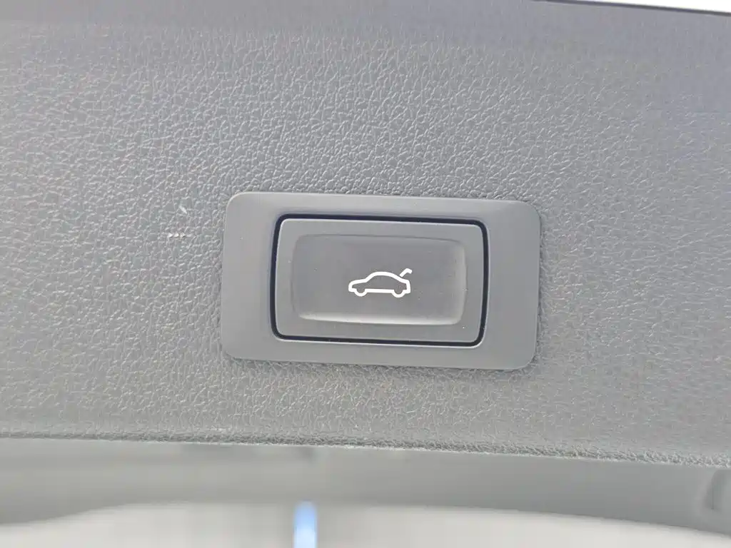 Audi Q5 — миниатюра 24