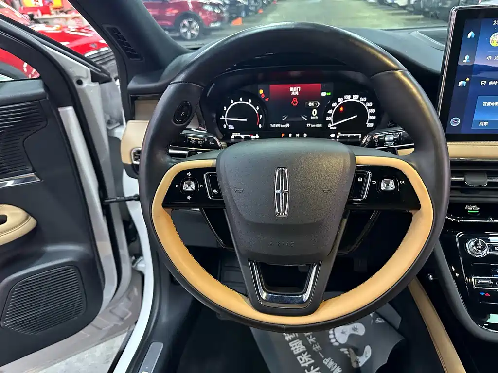 Lincoln Corsair — миниатюра 13