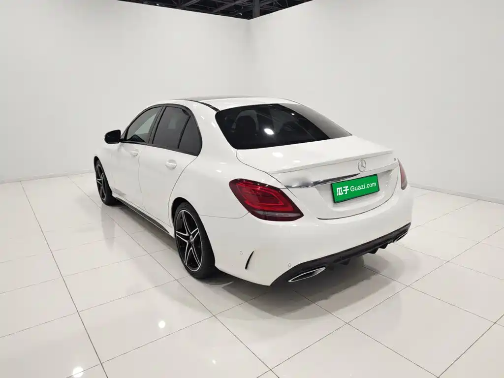 Mercedes-Benz C-Class — миниатюра 4