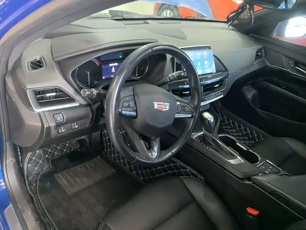 Cadillac CT4 — миниатюра 11
